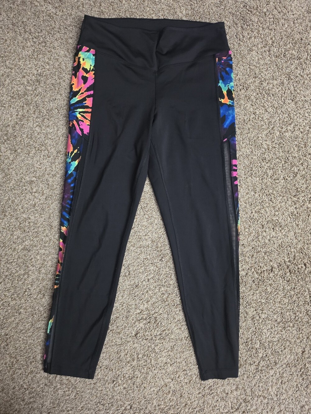 PINK Multicolor Tie-Dye Side Panel Capri Leggings